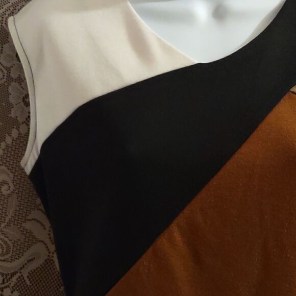 New Worthington, Size S, Brown Black‎ White Color block, Peplum Top Sleeveless - Picture 2 of 8